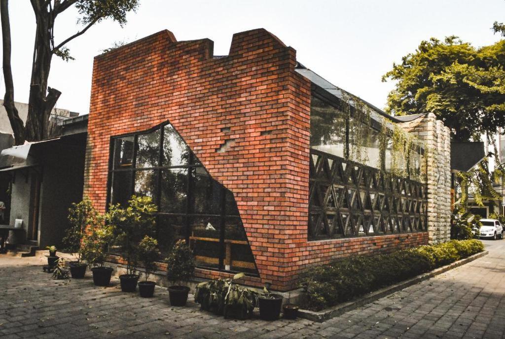 Amos Cozy Hotel Melawai Jakarta Exteriér fotografie
