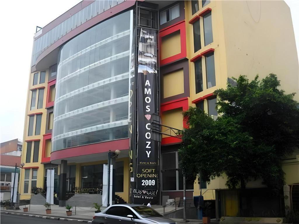 Amos Cozy Hotel Melawai Jakarta Exteriér fotografie