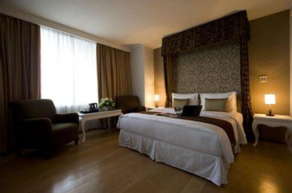 Amos Cozy Hotel Melawai Jakarta Exteriér fotografie